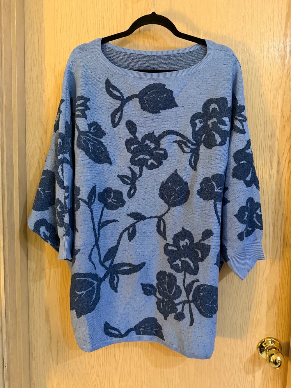 Jaclyn Smith HSN Floral Jacquard Sweater 1X Blue Oversized Sample